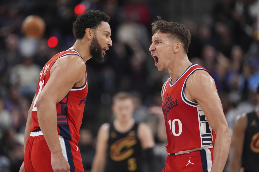 特别是在亚 特别是在亚