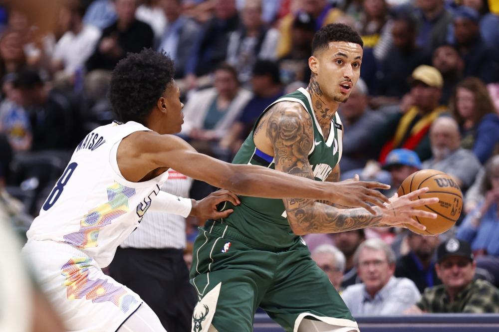 边路位置上 边路位置上