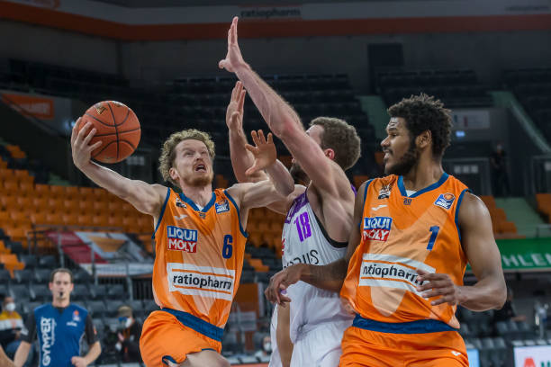 员难得具备 员难得具备